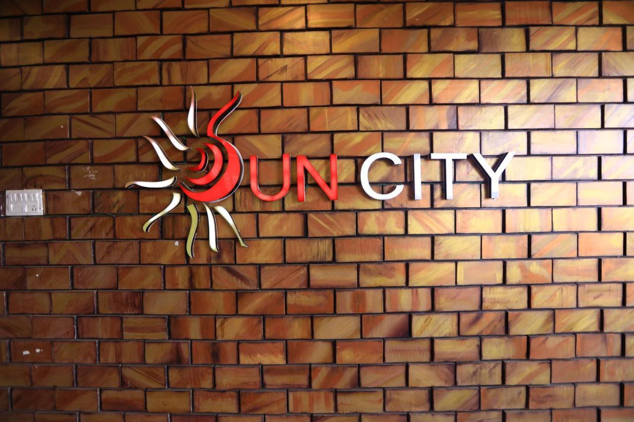 The Suncity 布巴内什瓦尔 外观 照片